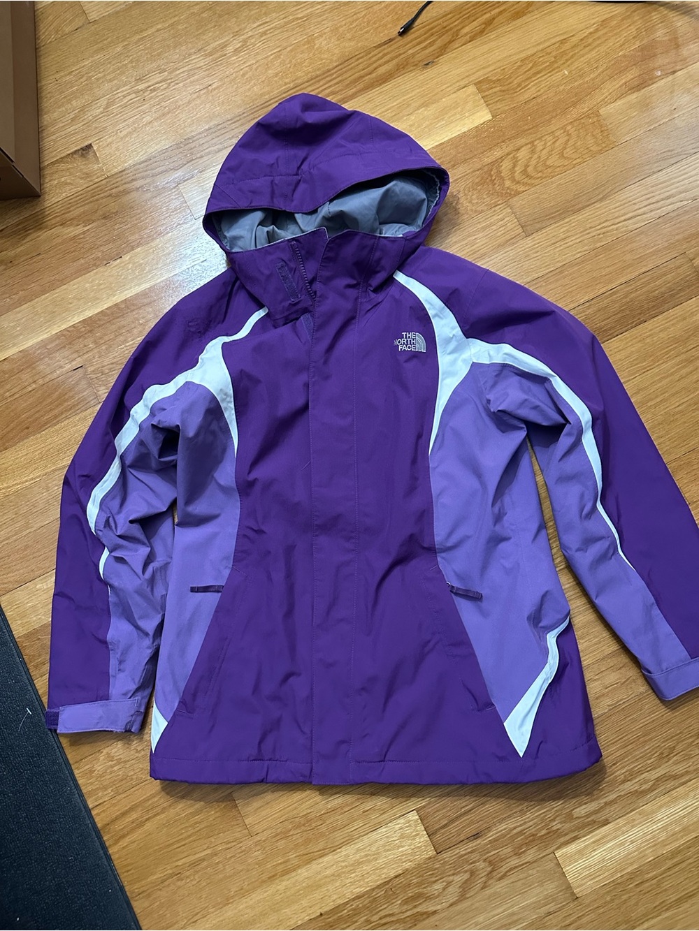 The North Face Girls XL 2-1 Jacket